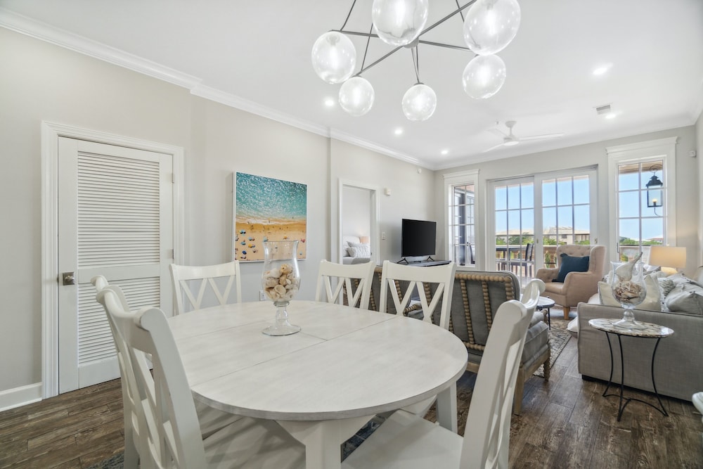 Village of South Walton by Panhandle Getaways