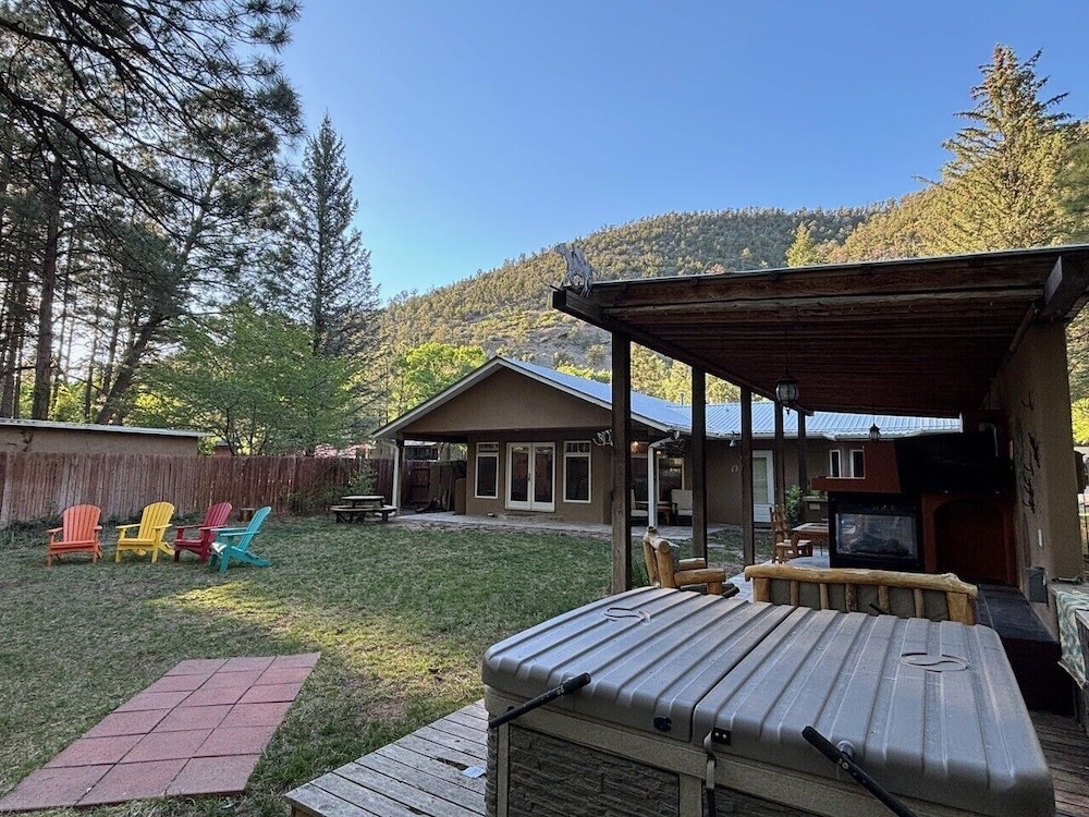 Riverside Retreat