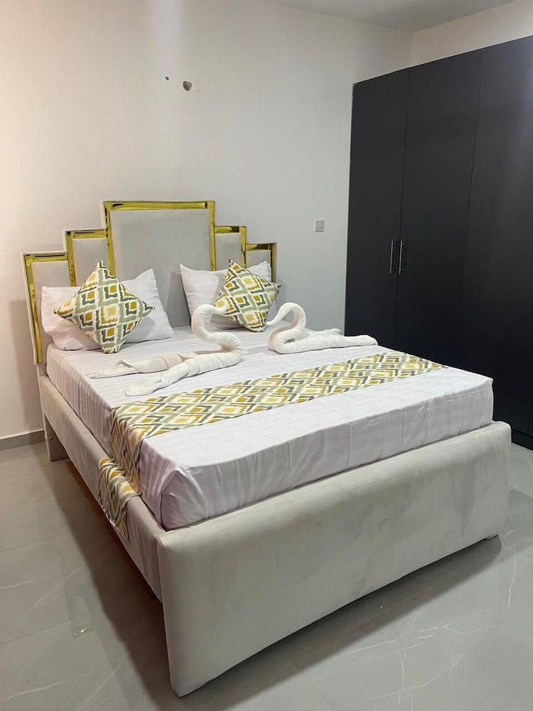 Aqua Toro Nyali Apartments