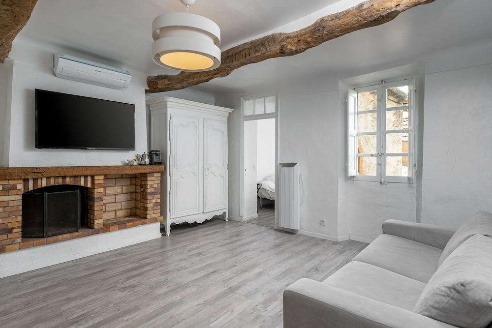 Maison Carles BnB