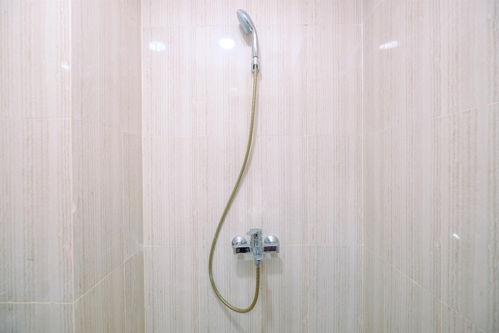Minimalist and Cozy Studio Sentul Tower Apartment