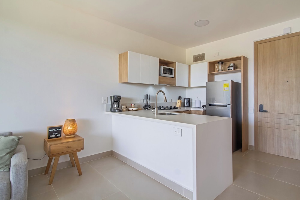 Baia Kristal Cartagena By HostPro