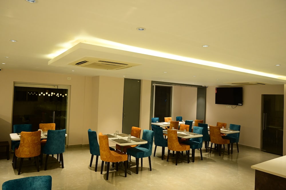 Citrus Plaza
