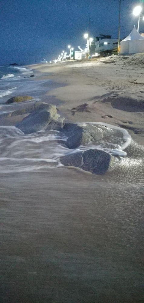 Gangneung Pension Sea and - Pet Friendly