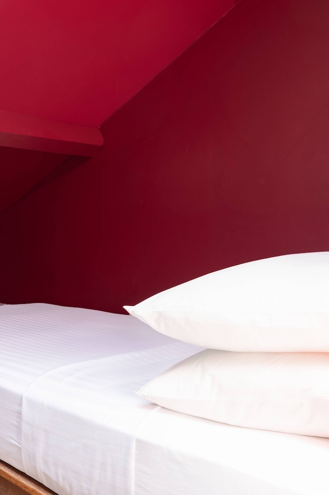 Hans Road II by Onefinestay