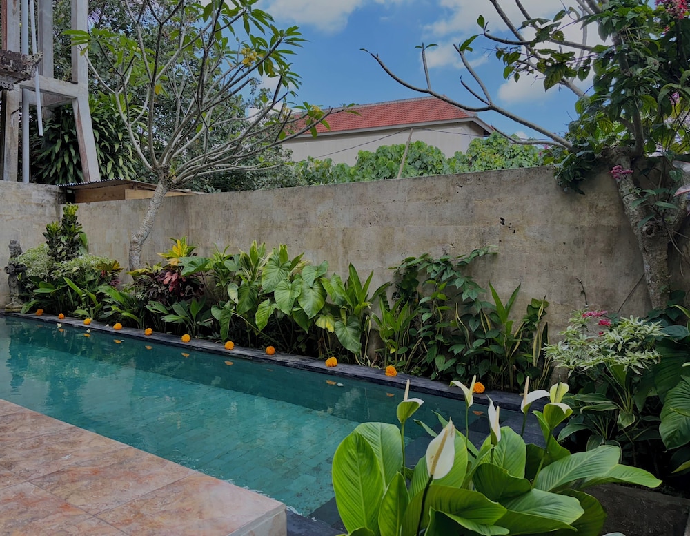 Blue Lotus Ubud
