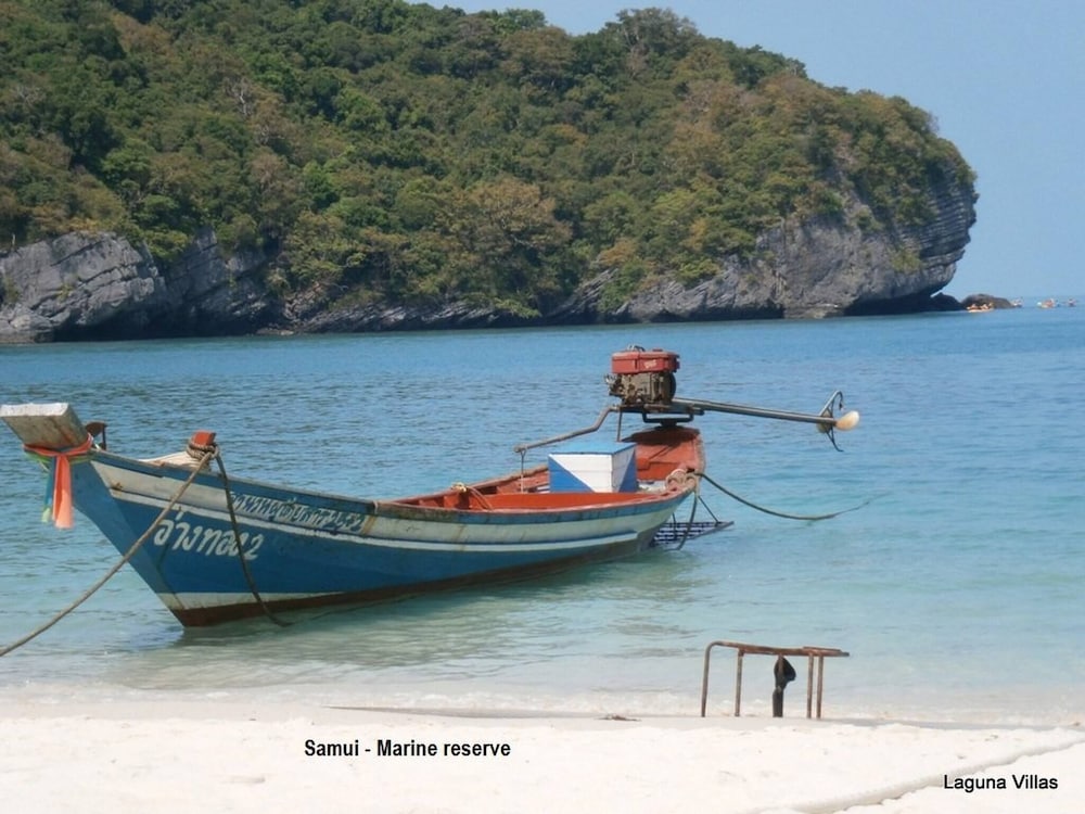 Beachfront Oasis With Private Pool and Jacuzzi on Samui's Bang Por Beach