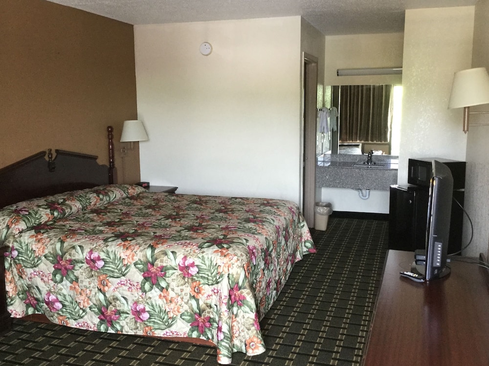 Americas Best Value Inn Goodlettsville Nashville N - Property Image 8
