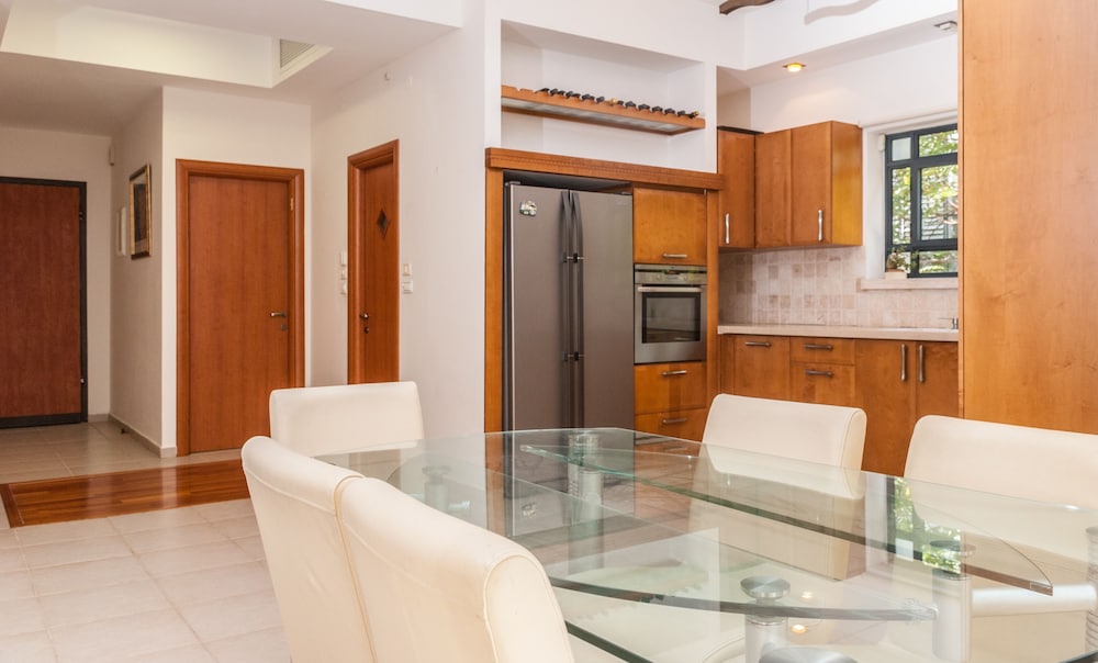 Old North Hidden Treasure 2BR 2BA view 5