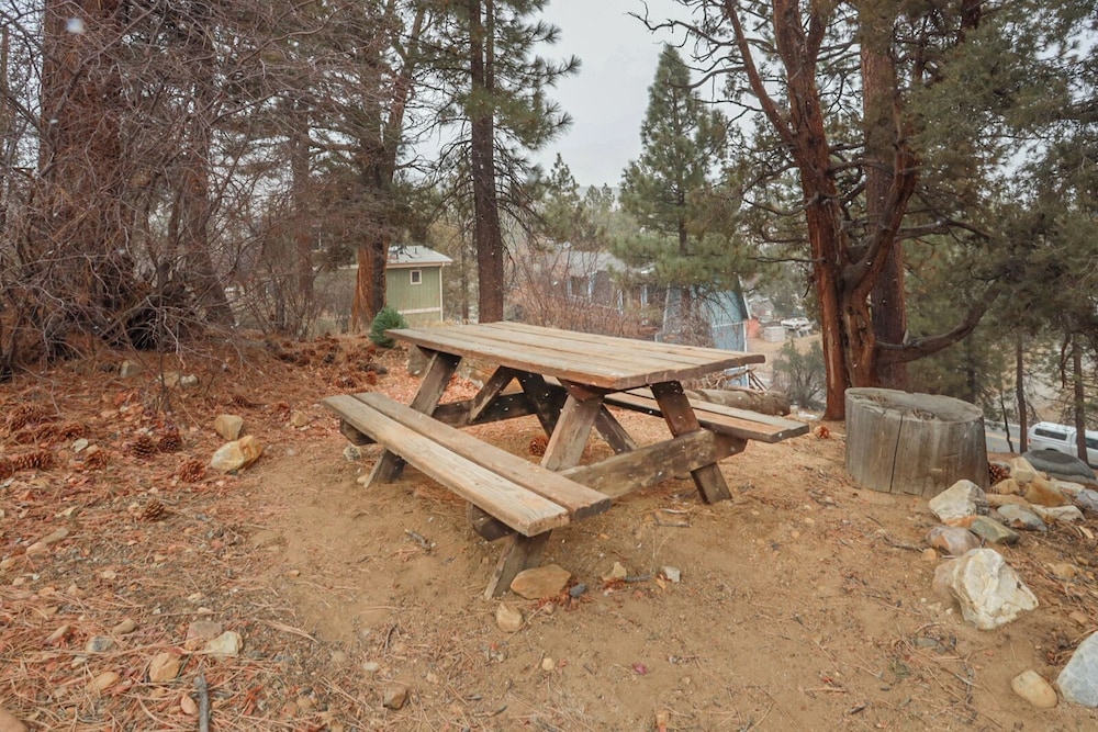 Maple Hill Lodge