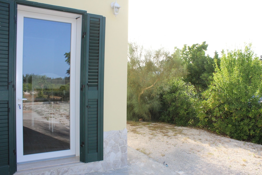 La Lanterna delle Fate en Otranto — balance & terrace