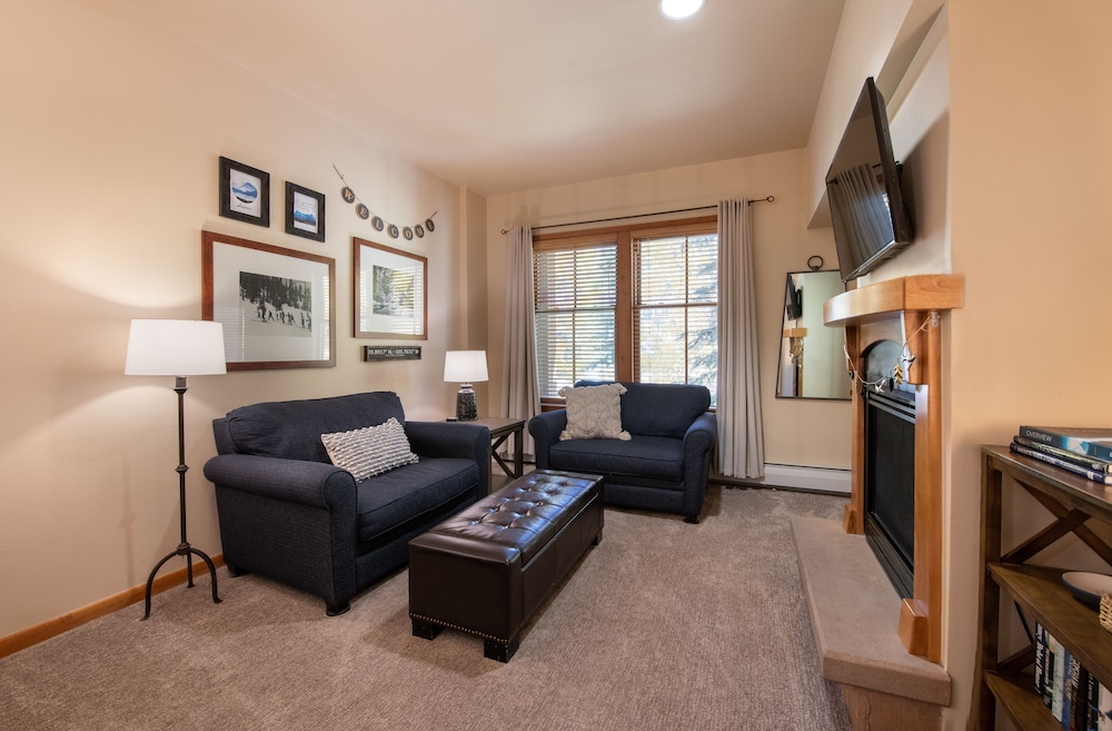 Zephyr Mountain Lodge - Winter Park CO Condos