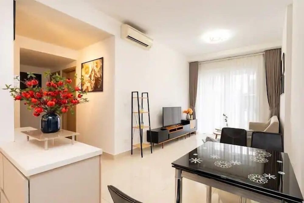 Nice Apartments near Tan Son Nhat Airpot