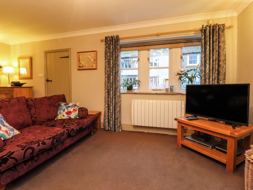 Woodside Cottage