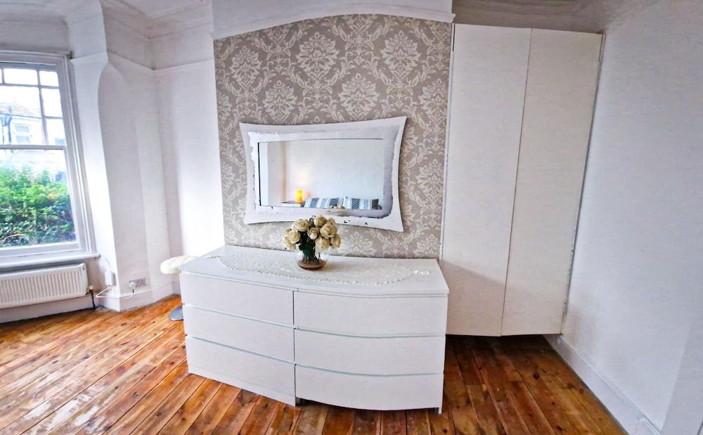 Cosy Affordable Near Central -up2 4 People/netflix
