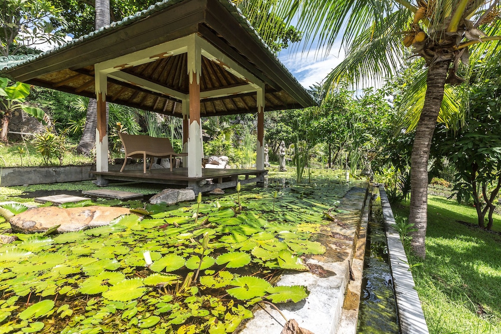 Puri Wirata Dive Resort and Spa