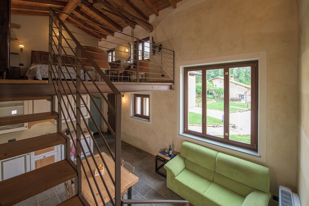 Room-charming Alessandria Apartment Retr