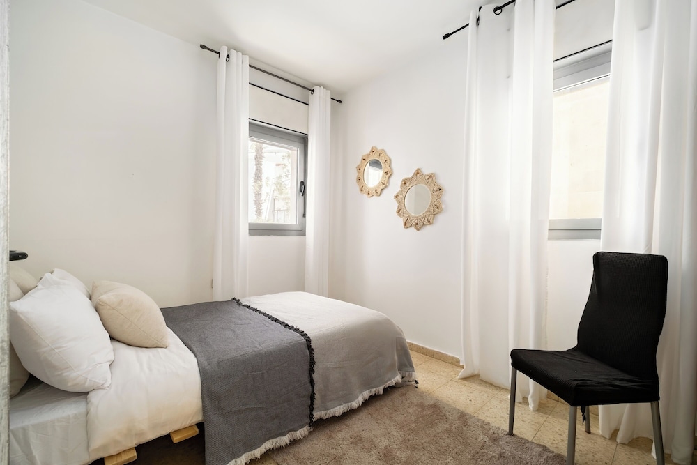 Royal Park Resort Apt 62 by Sea N' Rent