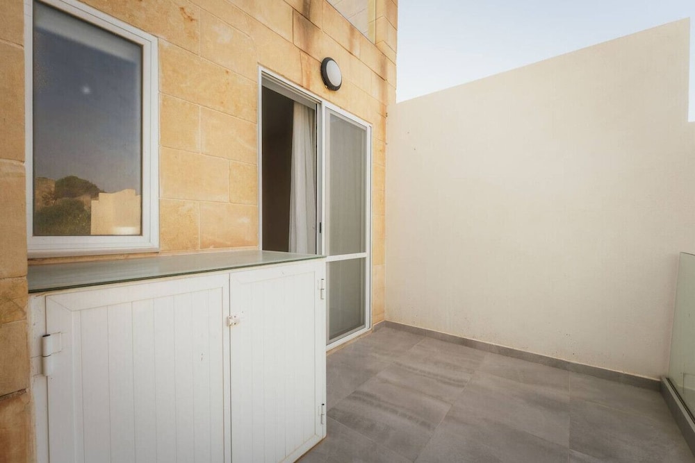 Gozo Haven With Pool Views in Nadur for Families