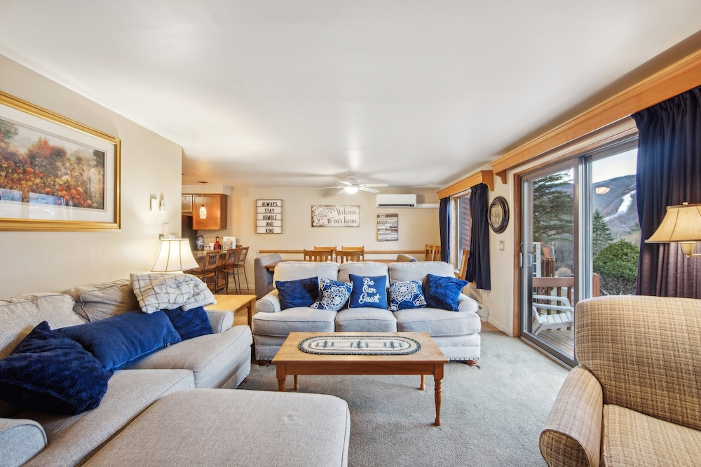 Twister 68i - Mountain Retreat With Stunning Views 3 Bedroom Townhouse by The Summit at Gore Mountain