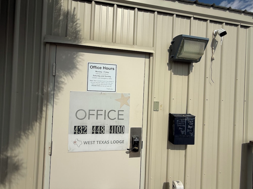 West Texas Lodge