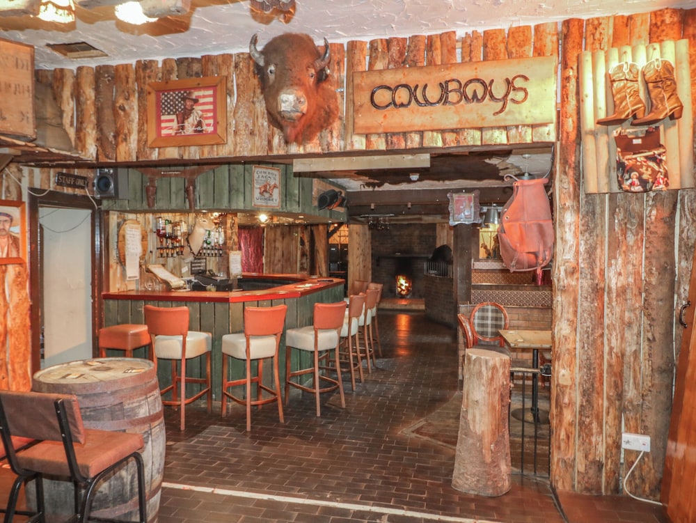 Whiskey Creek Cabin