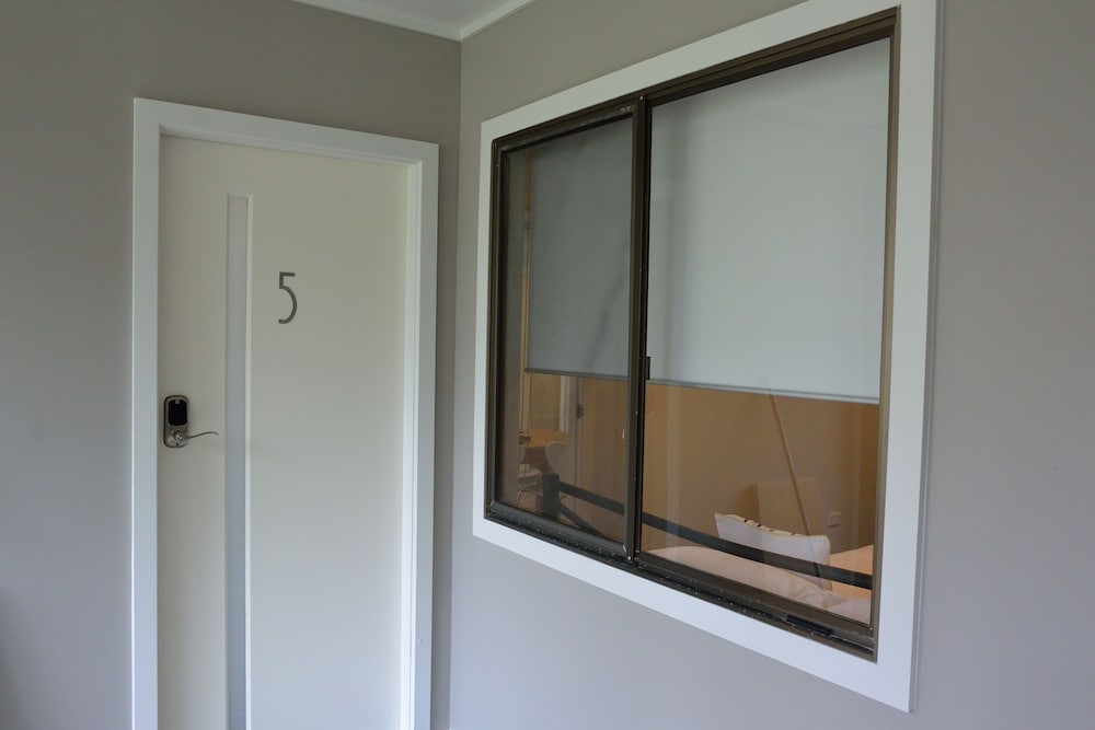 Dungowan Waterfront Apartments