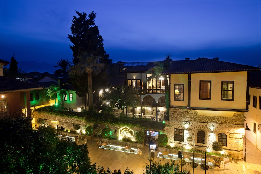 Alp Pasa Oteli - Özel Sınıf - Image 31