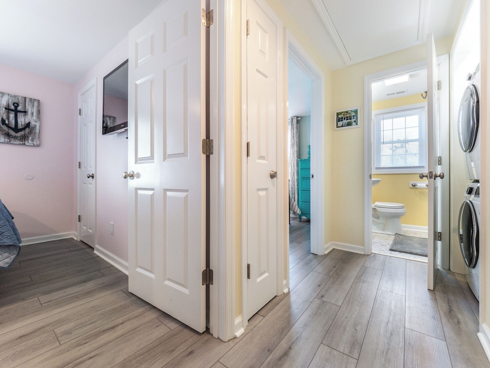 Ankers Away by Topsail Realty