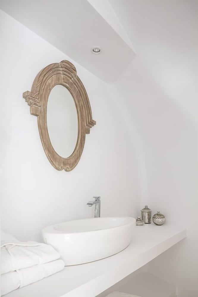 Kamini Santorini Luxury Villas