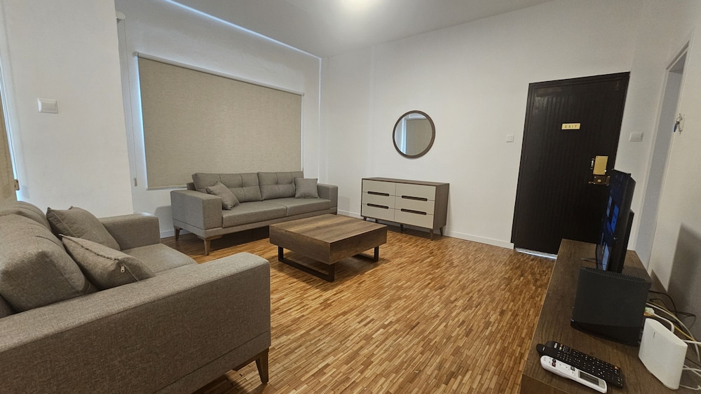 92 NIC - Stay Hydra Comfort Apartment