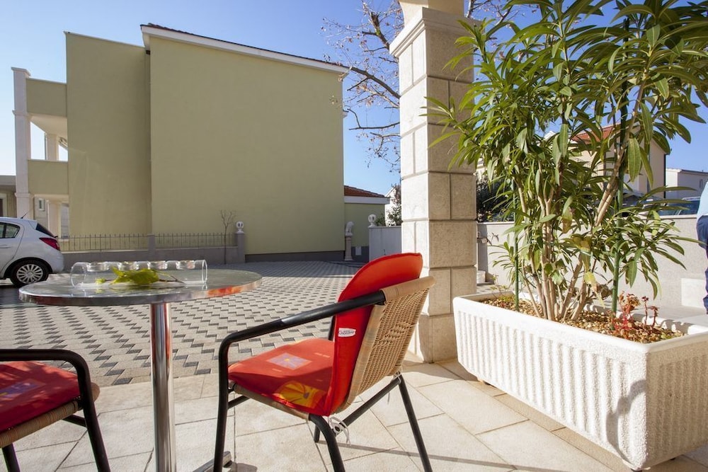 Apartment Almera N3 view 4