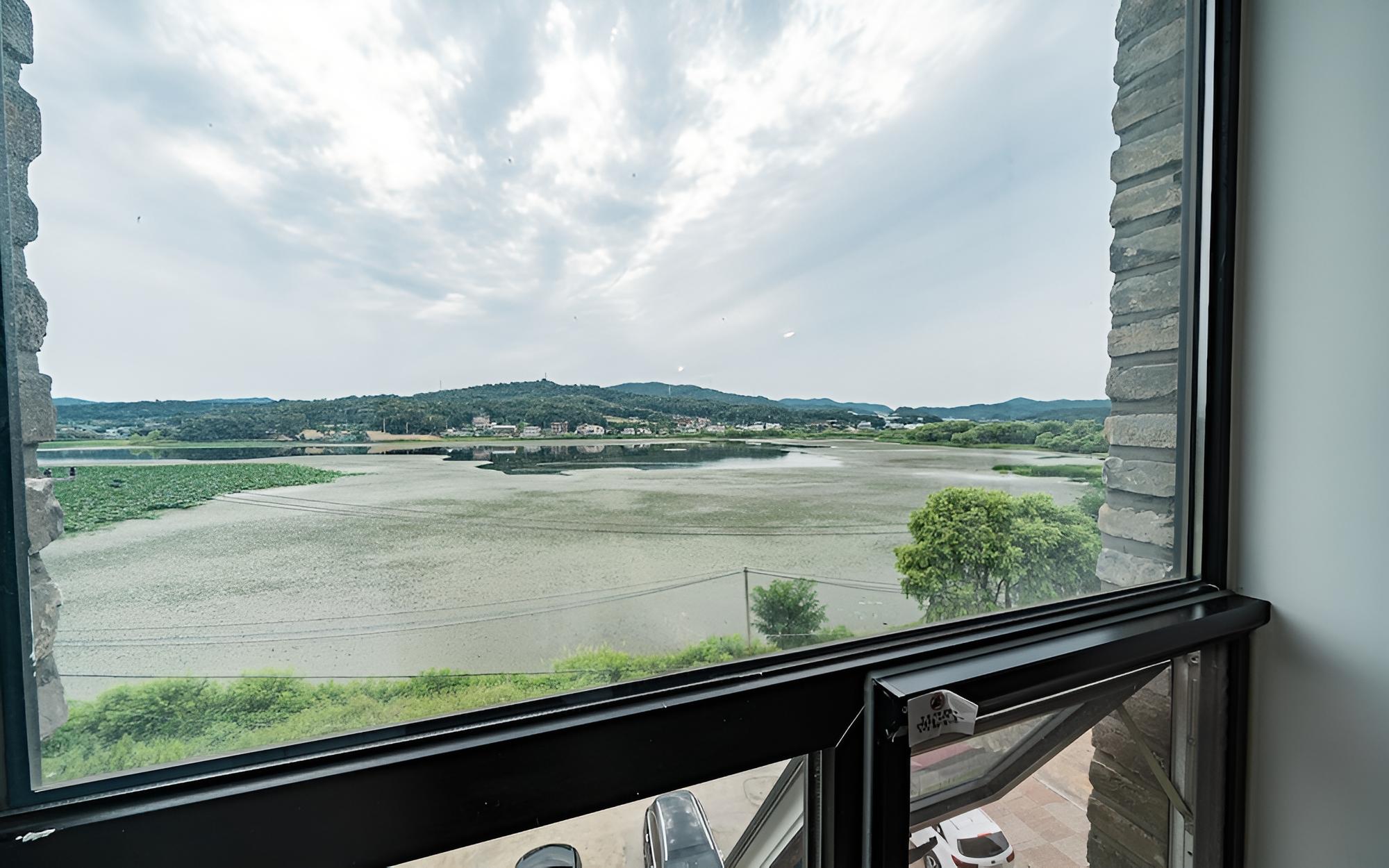 Hwaseong Lac de Botton Hotel