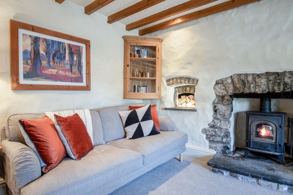 Fern Cottage - 2 Bedroom Cottage - St Florence