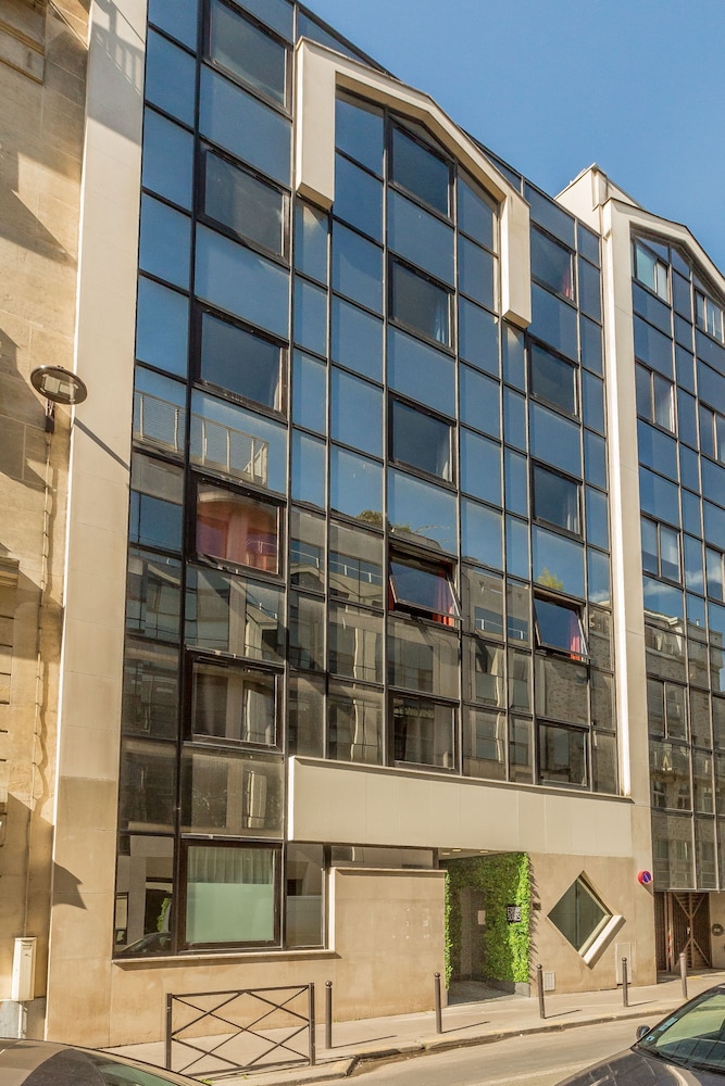 Hotel Edgar Suites Expo Paris Porte de Versailles - Image 1