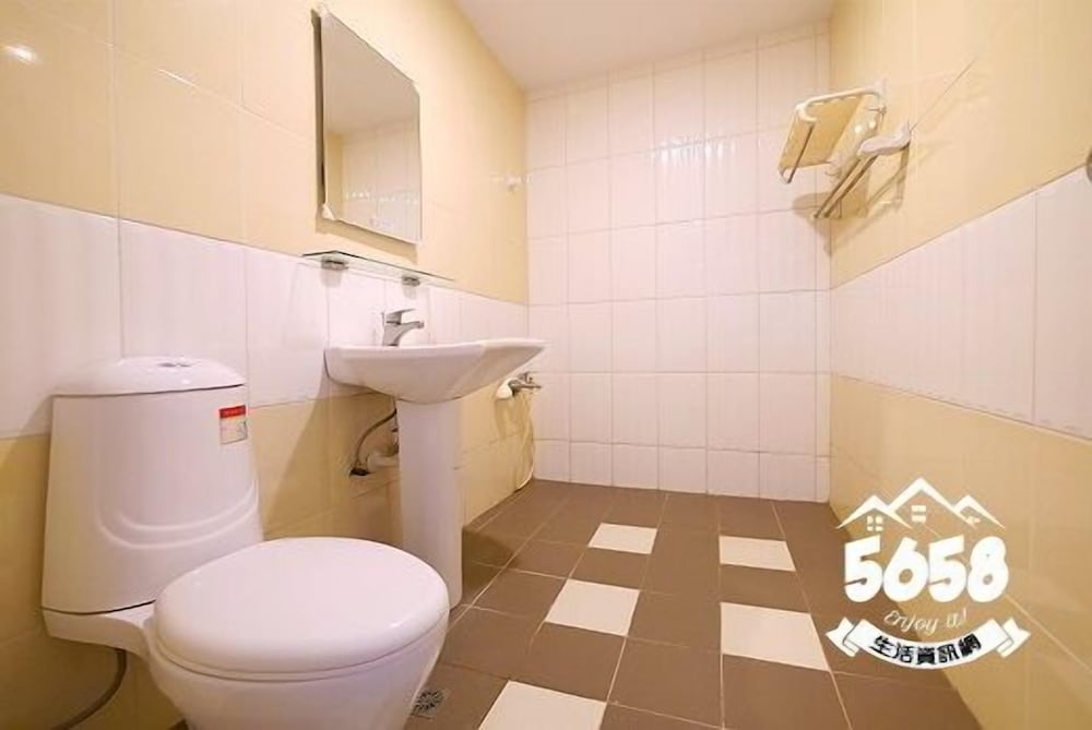 Rainbow Nest Hostel