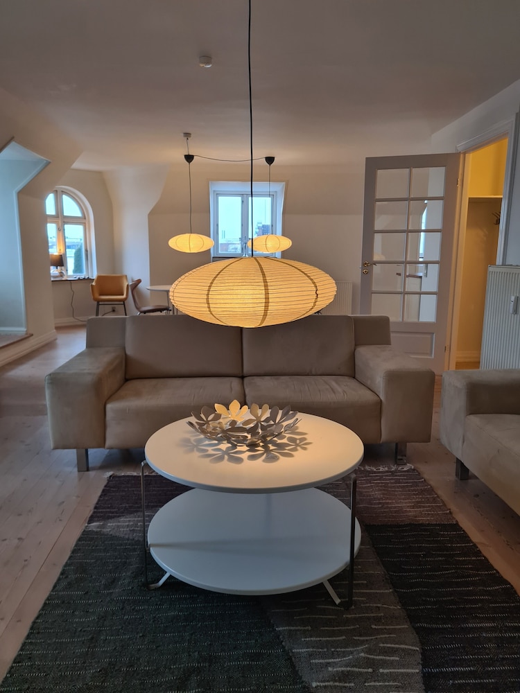 Exclusive Apartment in center