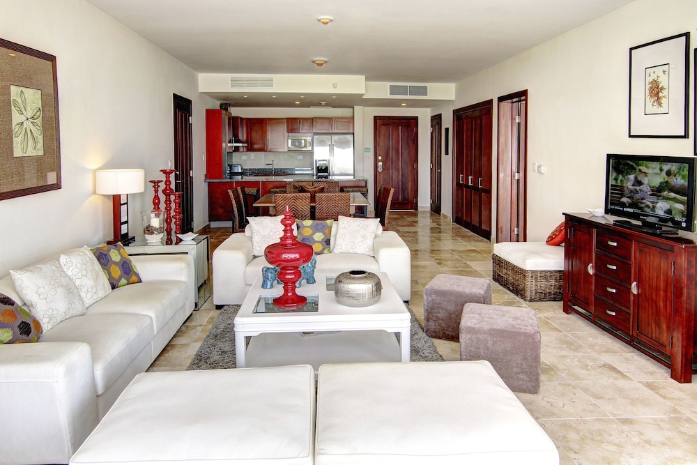Punta Palmera Cap Cana by Essenza Retreats