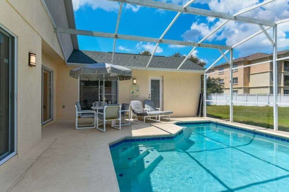 Reserve Retreat - Gated 4br With Pool Near Disney 4 Bedroom Villa