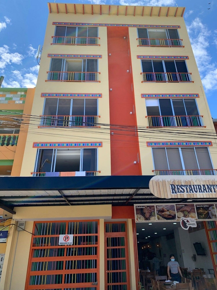 Edificio Avenida Malecon