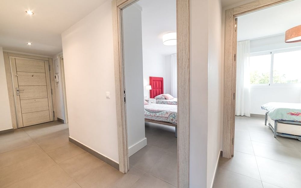 Myramar | 7 Pax | Parque de Poniente | 4724-KPAW