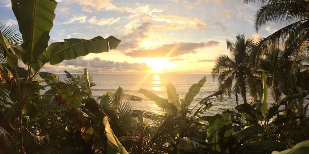 Lodge El Amargal Reserva Natural, Ecoturismo & Surf