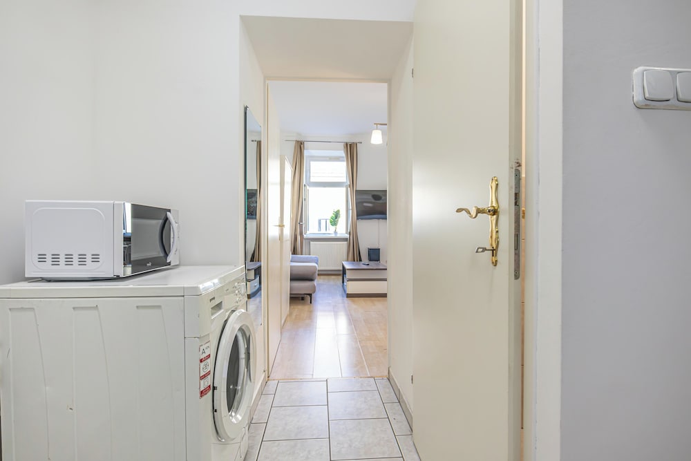 1BR Apt Smart TV Fully Equipped Longstay