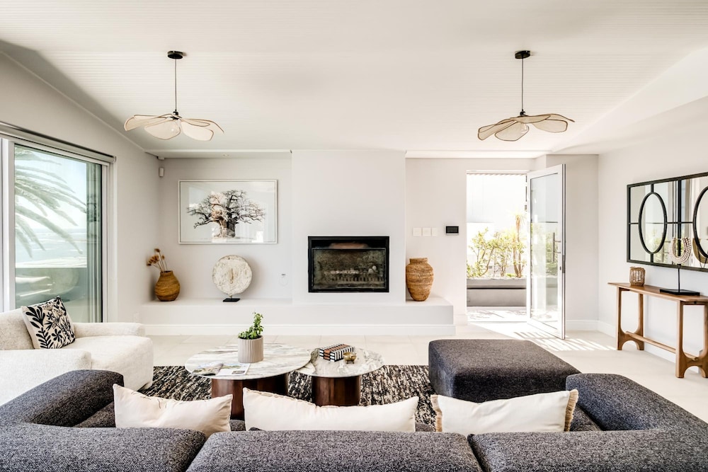Ocean View Camps Bay 3bed Sapphire Tide Terrace