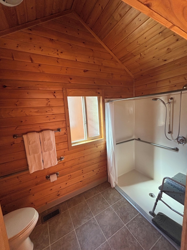 Mendocino Redwoods RV Resort