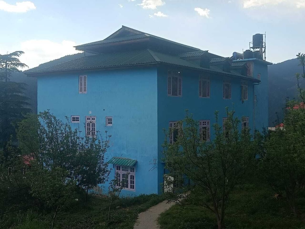 Varindavan Hotel & Restaurant