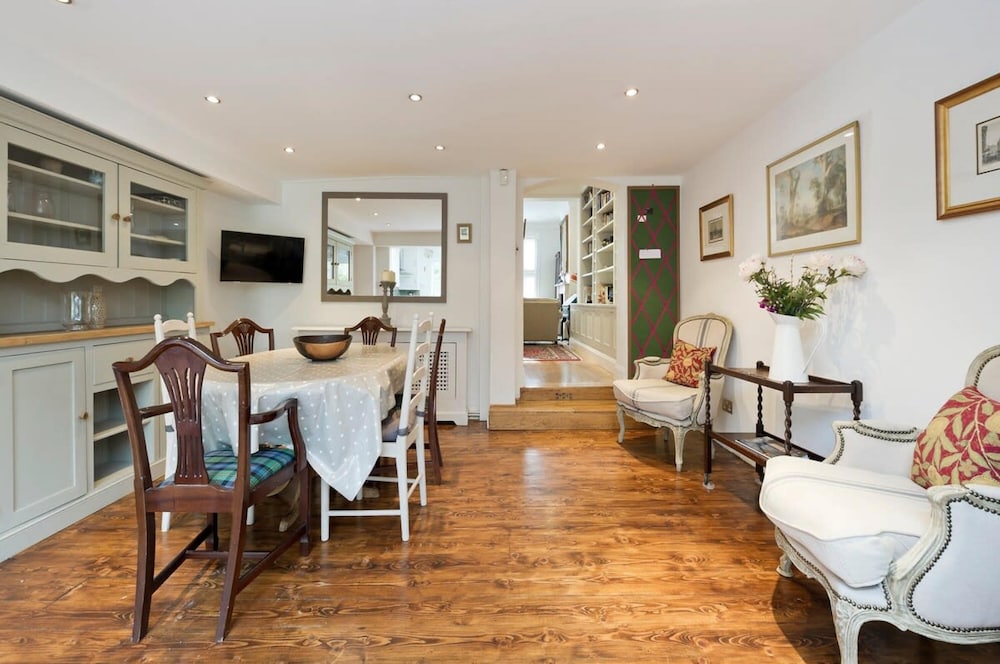 4-bed House With a Garden Fulham