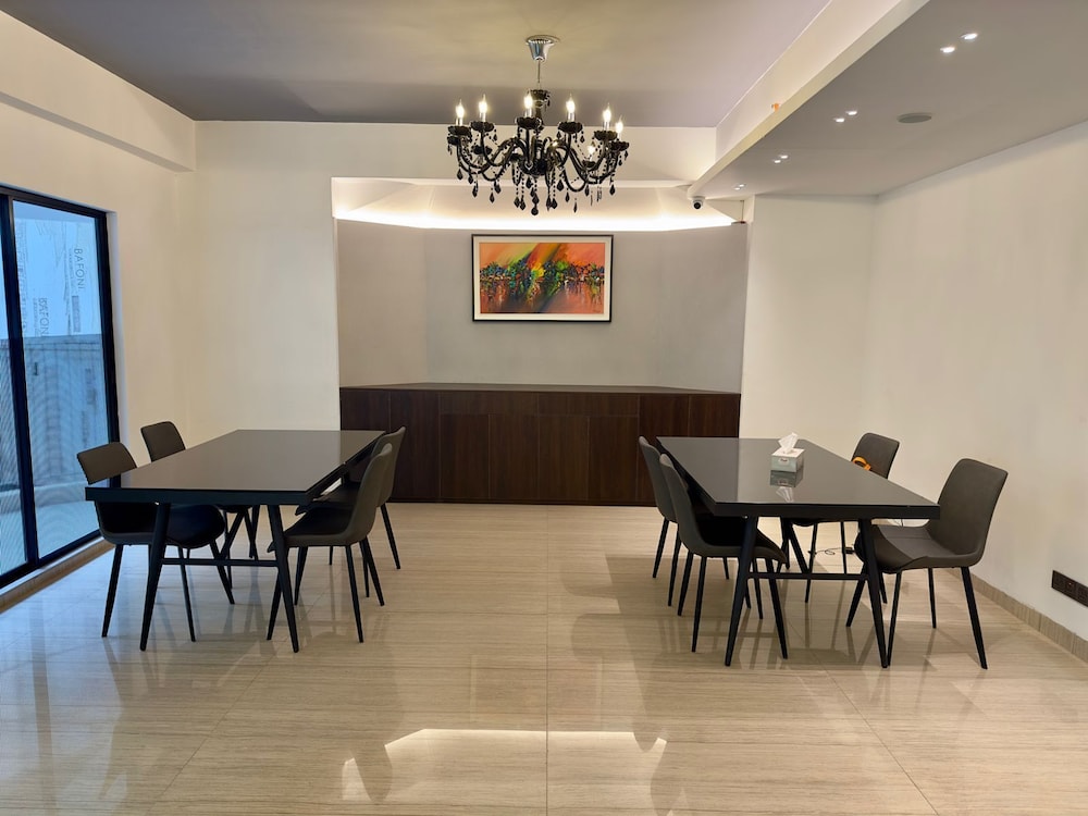 meeting & event spaces