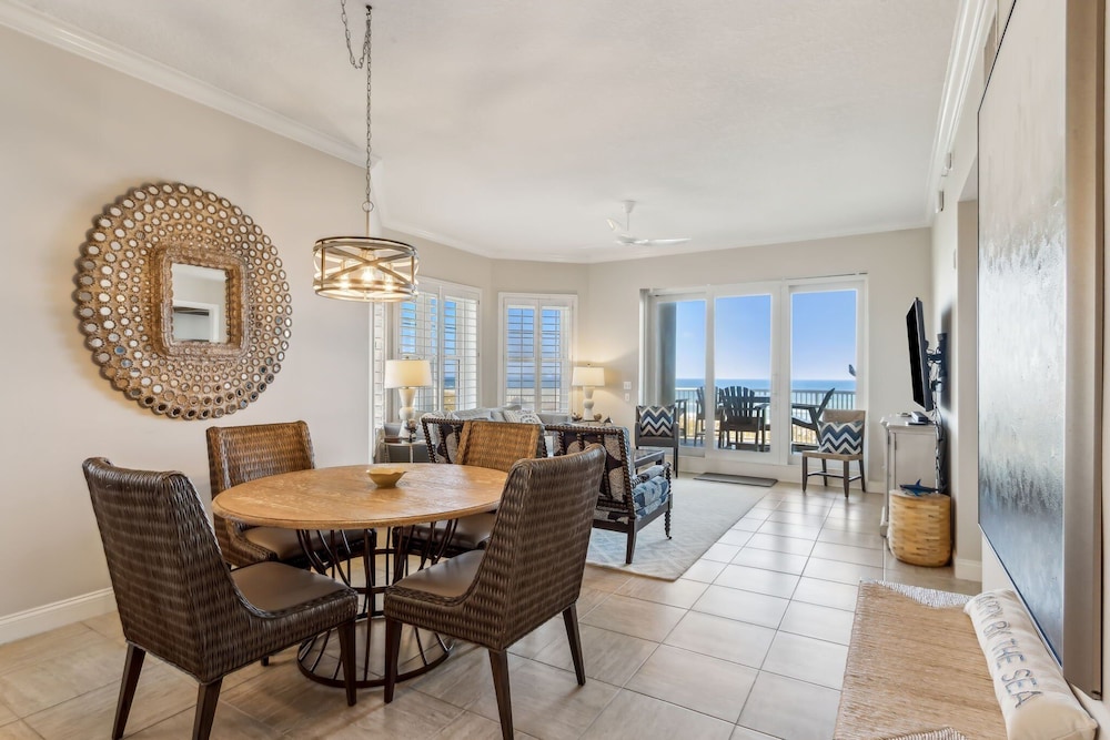 21 Ocean Place 3 Bedroom Condo