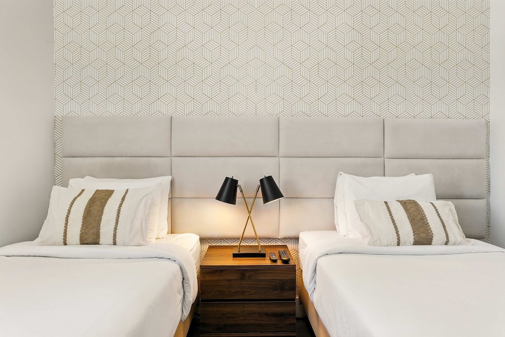 Sobe 2 Bedroom Near Ocean Drive